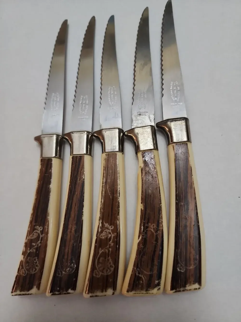 Five Piece Vintage Lifetime Cutlery Steak Knife Set Fleur D'Or~Sheffield England
